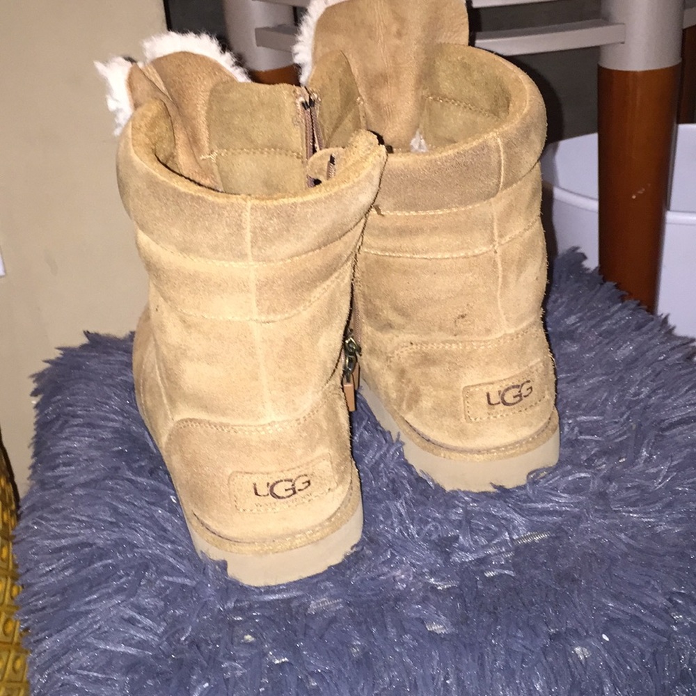 Kid ugg boot